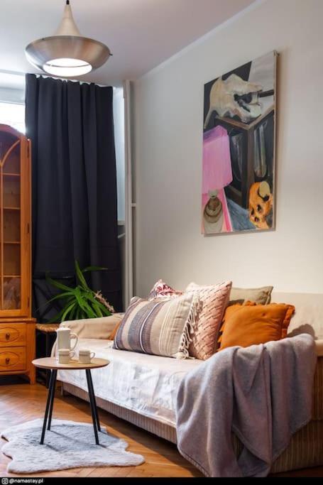 Spacious Retro Flat Close To National Stadium Warsaw Exterior photo